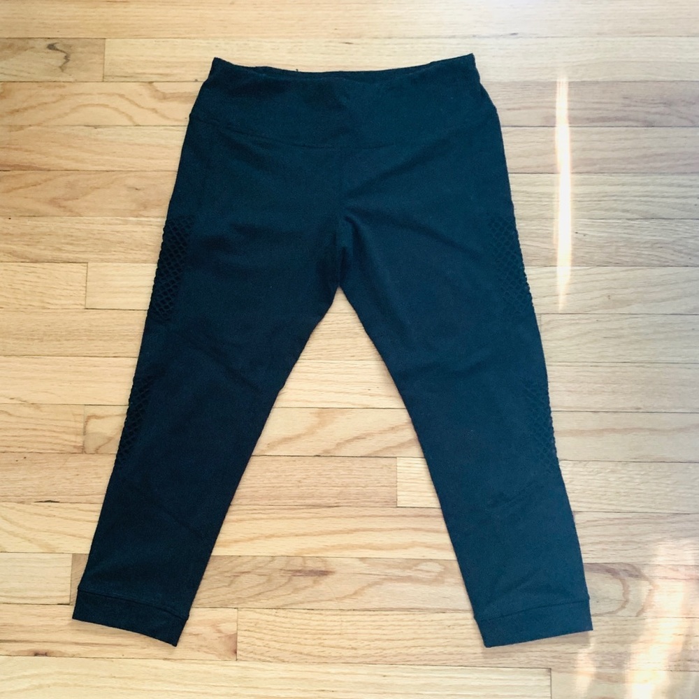 Zella by Nordstrom Capri Leggings